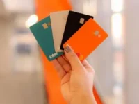Aprenda a solicitar cartão de crédito sem sair de casa!